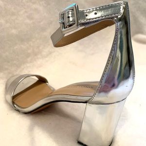 Banana Republic shining silver sandals